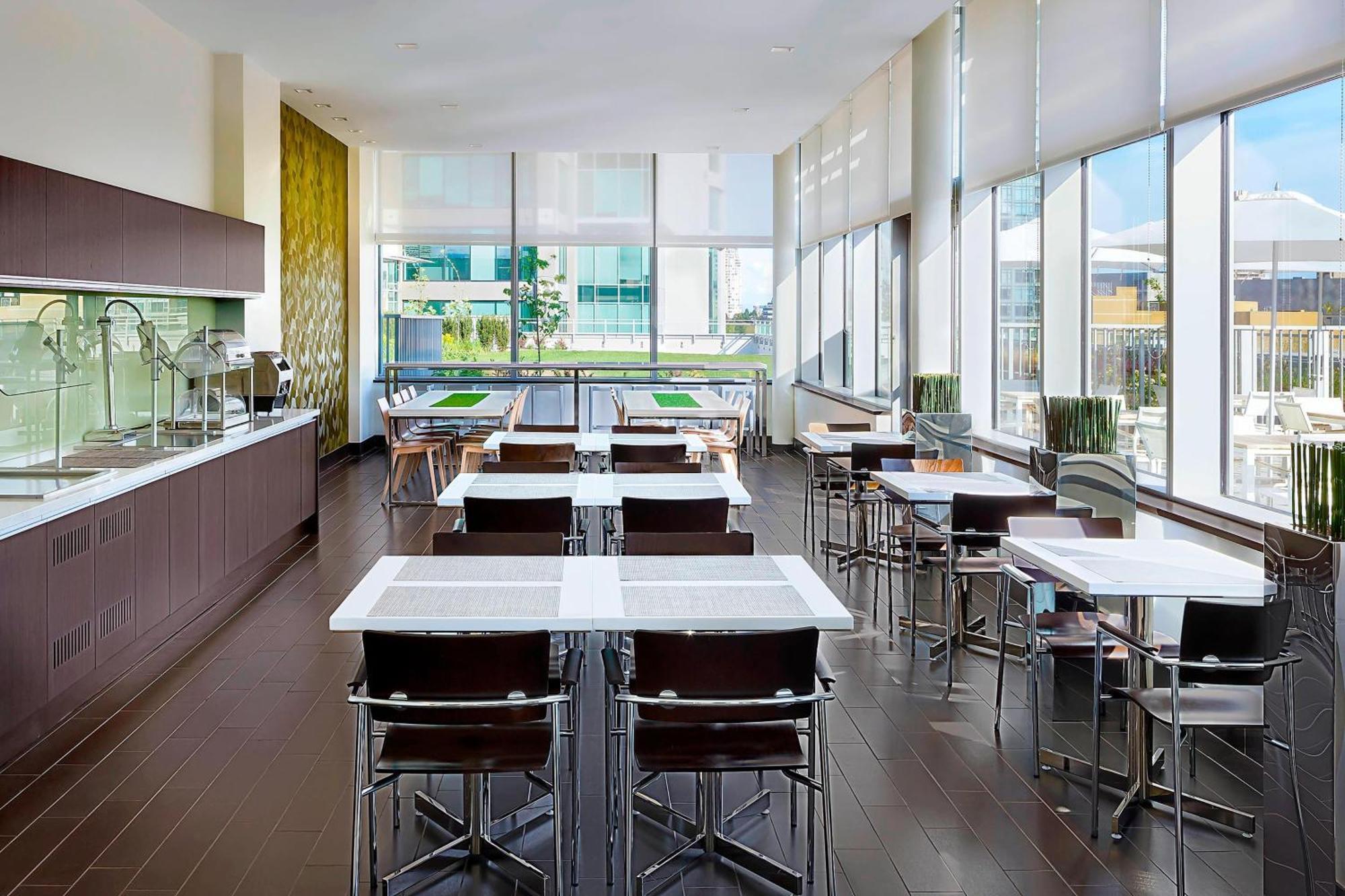 Element By Westin Vancouver Metrotown Burnaby Buitenkant foto